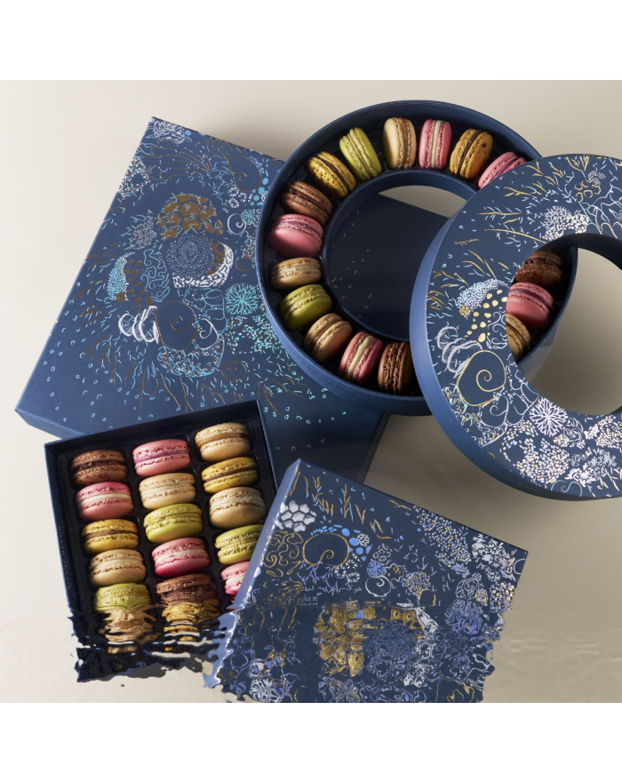 Coffret de macarons à composer Pierre Hermé Paris
