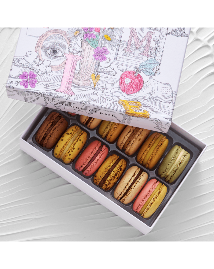 Coffret de 12 macarons Julie Serre Fête des Mères Pierre Hermé Paris