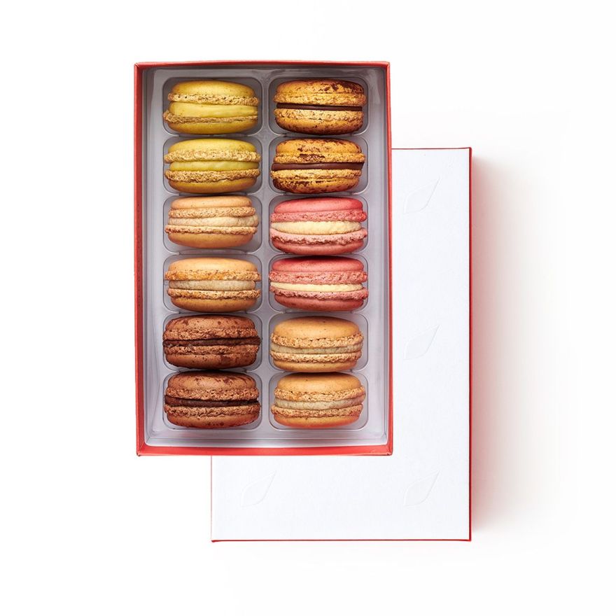 Dictionnaire Amoureux de la Pâtisserie & Coffret de 12 macarons