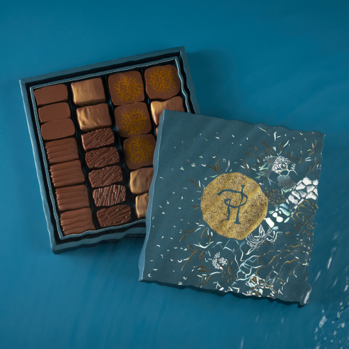 Assortiment de bonbons de chocolat au chocolat au lait  Pierre Hermé Paris