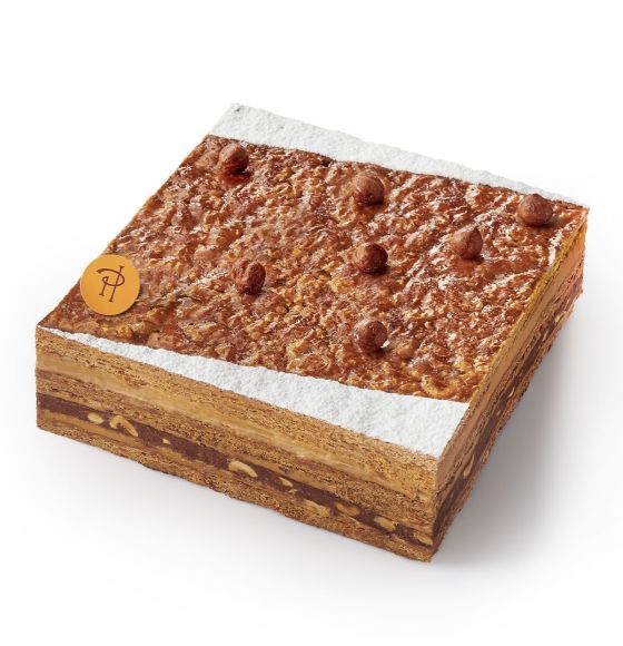 2000 Feuilles, pâtisserie. Millefeuille avec praliné