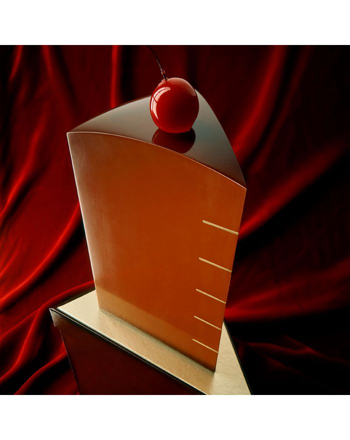 La Cerise Sur Le Gâteau Pierre Hermé Paris
