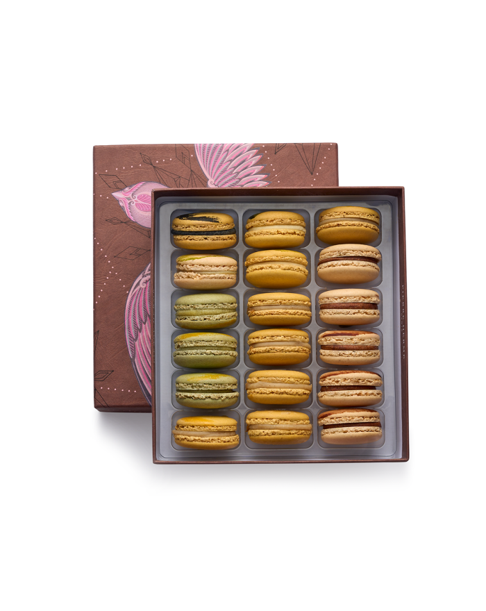 Coffret de 18 macarons assortiment découverte