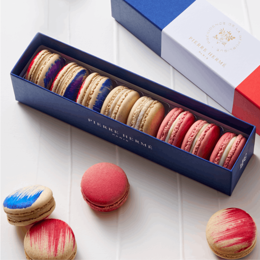 Coffret de 8 macarons Pierre Hermé Paris X Elysée Pierre Hermé Paris