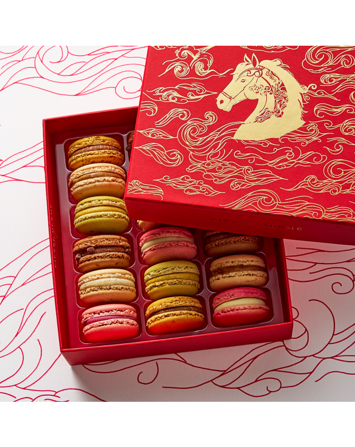 Coffret de 18 macarons - Collection Lunar New Year Pierre Hermé Paris