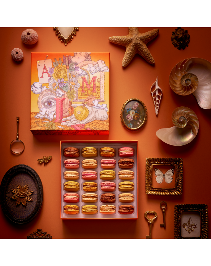 Coffret de 24 macarons J'aiMe Pierre Hermé Paris