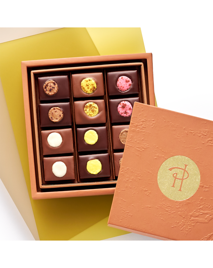 Bonbon chocolat au macaron | Pierre Hermé Paris