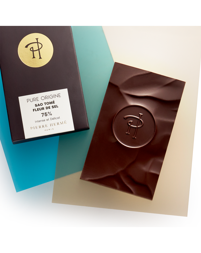 Tablette de Chocolat Noir Pure Origine Sao Tomé à Fleur de Sel | Pierre Hermé Paris