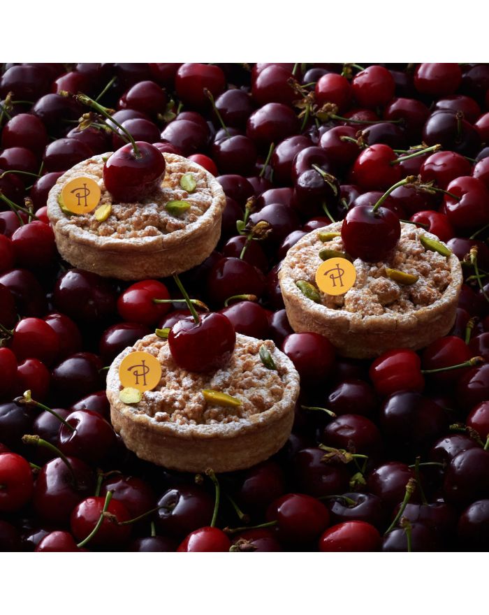 Tarte Croustillante Cerises & Pistache Pierre Hermé Paris format individuel