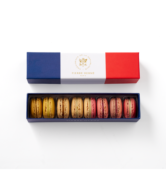 Coffret de 8 macarons Elysée X Pierre Hermé Paris